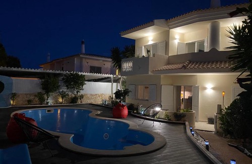 Montechoro Villa | Vila Luisa Anabela Piscine et Jacuzzi only family