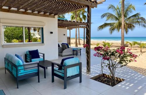 Rabil Villa | Vila Mare - Praia de Chaves frontline