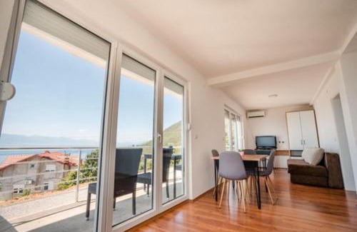 Elshani Apartment | VILA PUPA, Elešec 2