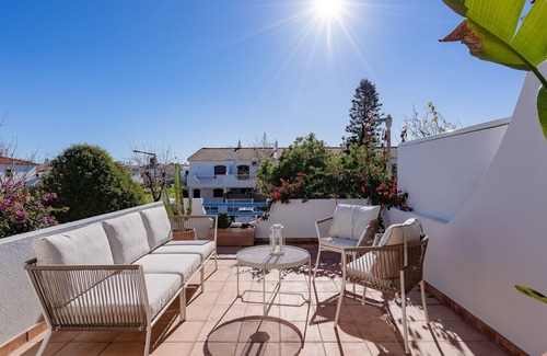 Altura Apartment | Vila Ramalhete W/3 BDR & Balcony by LovelyStay