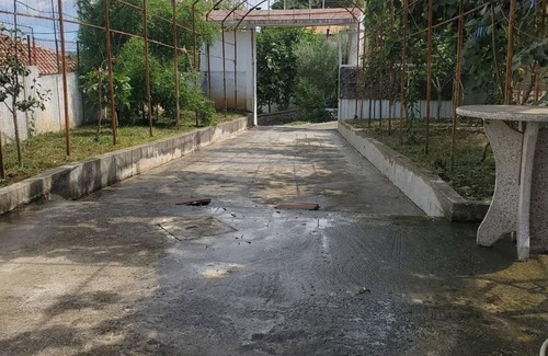 Shkoder Villa | Vila Shqipnian1 min to the center of shiroka.nLake view .