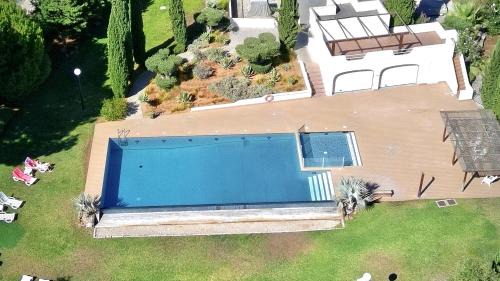 Aldeia do Golfe Villa | Vilamoura Concept Villa With Pool by Homing