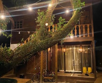 Paranagua House | Vilarejo Hospedagem