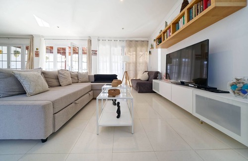Sonnenland Ski Chalet | Villa Annamaria with private pool, wifi and bbq