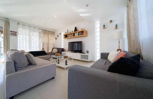 Sonnenland Ski Chalet | Villa Annamaria with private pool, wifi and bbq