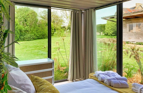 Plouneour-Trez Villa | Villa with indoor pool & private SPA, 400m from the beach