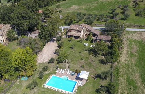 Gualdo Villa | Villa Claudia, in the heart of the Sibillini Mountains National Park