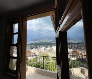 Gjirokaster House | Villa Çabeli