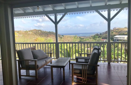 Sainte-Anne House | Villa 10 people with air conditioning, Large swimming pool, Independent studio