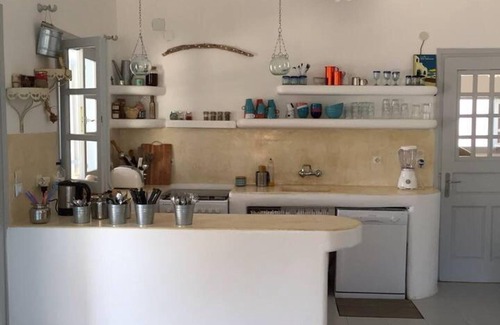 Ios Town Villa | Villa 100 M From THE Beach 6 Room IN IOS Island