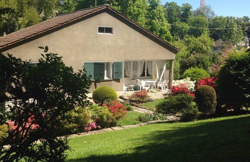 Les Eaux-Vives House | Villa 100 m2 with garden in the heart of Geneva, 6 guests, free parking