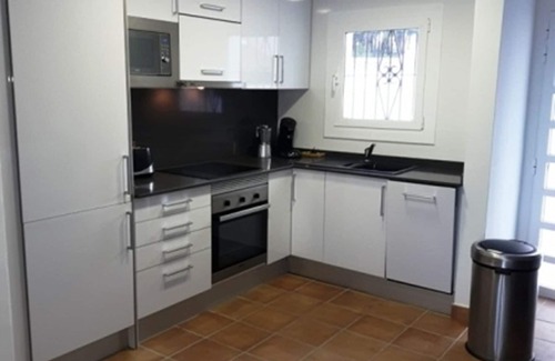 L'Escala House | Villa 12 p. : Private pool, outdoor kitchen, parking 1500 m from the beach!