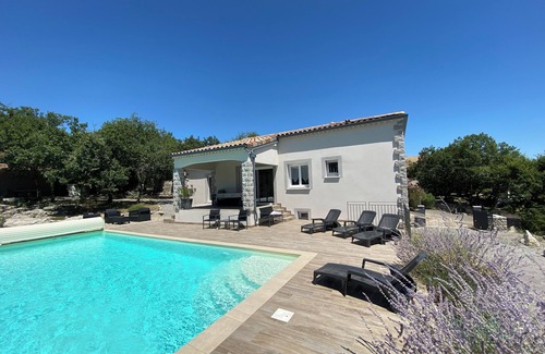 Labeaume House | Villa 135m2 private swimming pool (open from May to September)