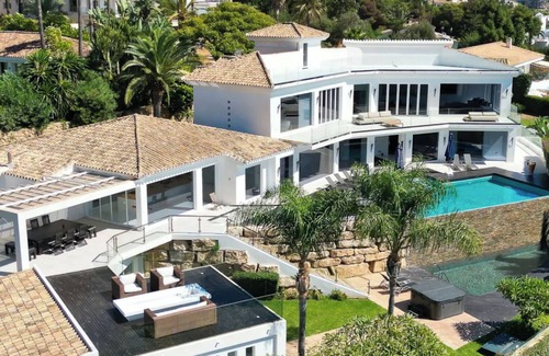 Urbanizacion Hacienda las Chapas Villa | Villa '149' with Sea View, Wi-Fi and Air Conditioning