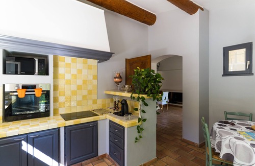 Villelaure House | VILLA 180 m2 with swimming pool on 3500 m2 of land stunning views