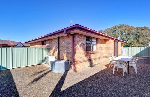 Fingal Bay Villa | Villa 2 Peaceful Quiet and so close to the beach