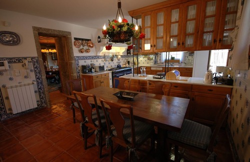 Calheiros Villa | Villa 232 Charming Restored Farmhouse for Families