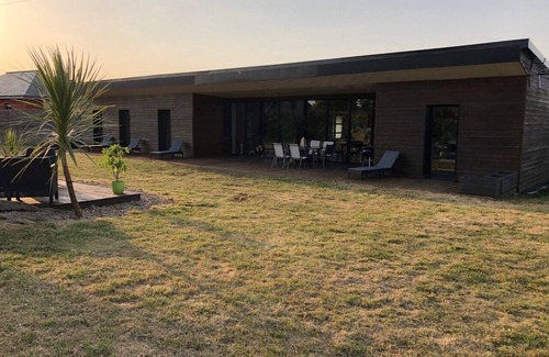 Plouenan Villa | VILLA 260€ 12 People Ideal for large groups (hikers, families, etc.)