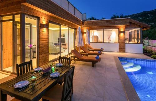 Islamlar Villa | Villa 3 Sleeps 4 Isolated Honeymoon-Villa Lale