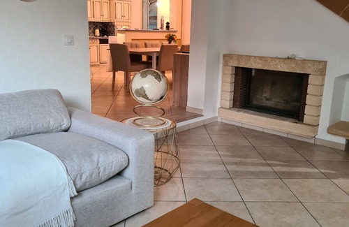 Sollies Pont Villa | Villa 4 Chambres + Studio Attenant - Piscine et Jacuzzi