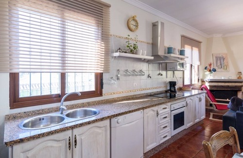 Carratraca Villa | Villa 4 Vientos Carratraca by Ruralidays