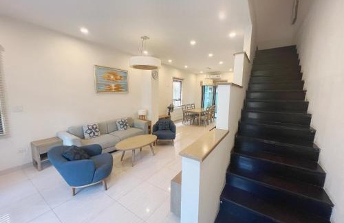 Ha Long Apartment | Villa 5 Phòng Ngủ Royal Lotus Bãi Cháy