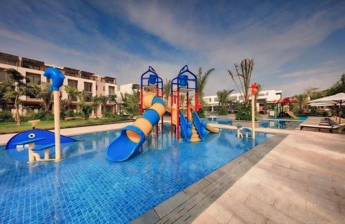 Ha Long Apartment | Villa 5 Phòng Ngủ Royal Lotus Bãi Cháy