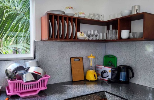 Thiranagama Apartment | Villa 51 ,Spacious 4-bedroom apartment with WiFi, AC in enchanting Hikkaduwa