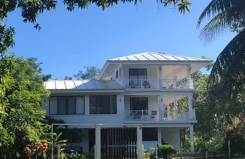 Savegre Villa | Villa 5BR+5BA, 1min walk to the beach