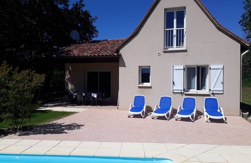 Loubressac House | Villa 6-8 pers with swimming pool in the medieval village of Loubressac