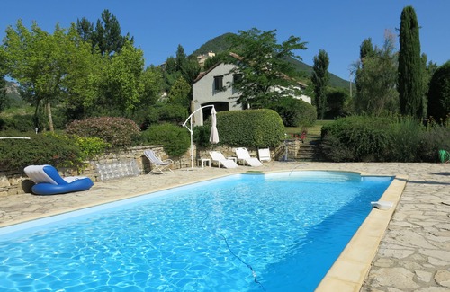Mostuejouls House | VILLA 6 PERS. WITH POOL ON 4000 m² IN THE GORGES DU TARN