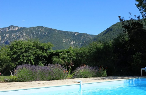 Mostuejouls House | VILLA 6 PERS. WITH POOL ON 4000 m² IN THE GORGES DU TARN