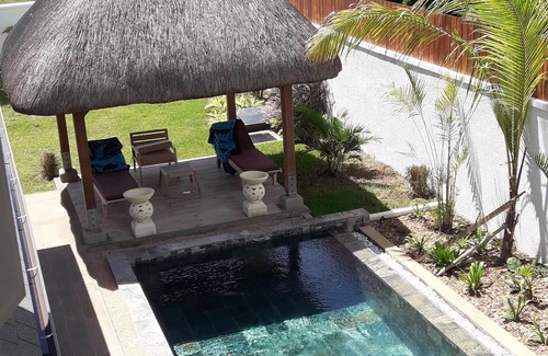 Bain Boeuf Villa | Villa 7 HACIENDA Luxurious & Exotic with private pool PEYREBERE