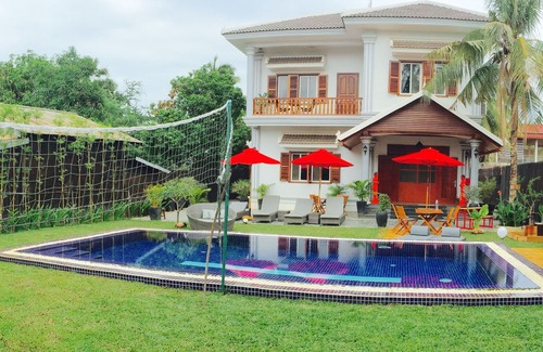 Siem Reap Villa | Villa 8/10 pers. 300 m2 with swimming pool in the heart of Siem-Reap/Angkor/Cambodia