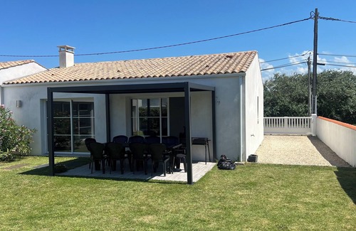 Saint-Denis-d'Oleron House | Villa 9 Couchages Plages Huttes Proche Phare Chassiron 150m de la Plage