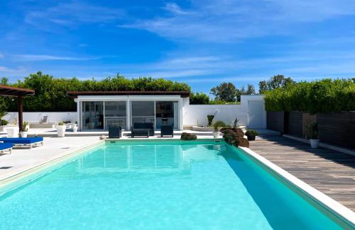 Latina Apartment | VILLA A CASA DI BETTY - Spacious & Bright Apartment with Private POOL - An Oasis of Peace to relax and recharge