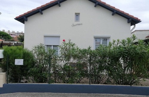 Saint-Cyprien Plage Villa | Villa a few steps from the beach