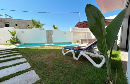 Hammamet Interieure Villa | Villa a Hammamet Centre, 300 Metre du Theatre, Piscine, Climatisée, 4 Chambre