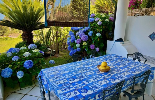 Monte Gallina Apartment | Villa 'A Pisa - Apartment with two bedrooms, sea view, and garden