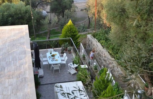 Fethiye City Center Villa | Villa Ada; beachfront in Fethiye sövalye islandnn