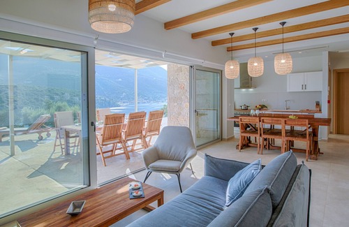 Sivota Villa | Villa Aeraki -private sea access in Sivota Bay, just a few steps from water