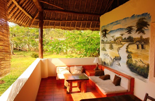 Diani Beach House | Villa African Dream in Marula Park with chef, 4 min to the beach