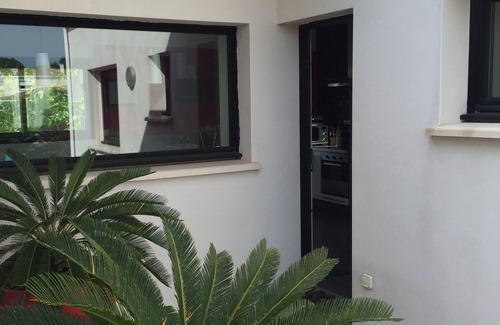 Fabregues Villa | Villa air conditioning, swimming pool. near Palavas Montpellier, Sète. 2nd 15th August available