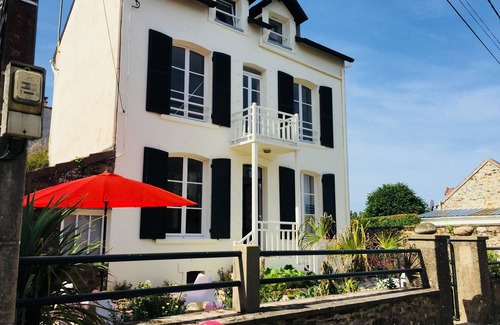 Barneville-Carteret Villa | Villa Albertine in the heart of the Côte des Isles