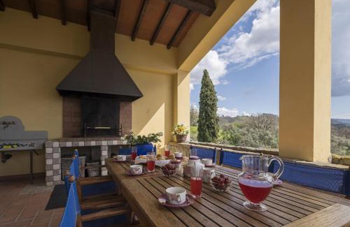 Massa e Cozzile Villa | Villa Alessia, Pool Wellness And Nature Massa e Cozzile