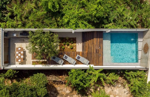 Centro / Baixa Villa | Villa Almada - Amazing City Centre Luxury with Private Pool + Daily B/fast & housekeeping