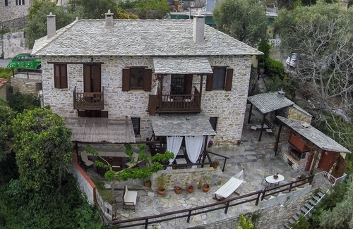 South Pelion House | Villa Amanti, a Charming Traditional Old Stone House in Pelion.