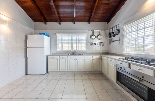 Montana Rey Villa | Villa Ambrosia is a beautiful recently renovated large villa with a jacuzzi