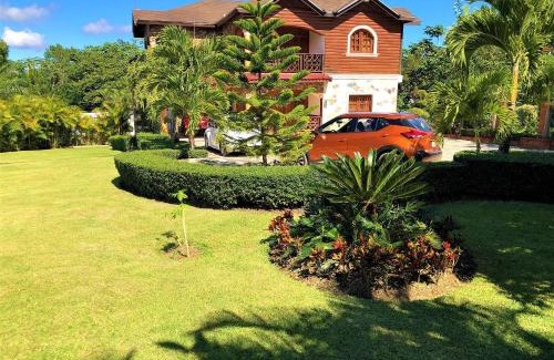 La Vega Province House | Villa Amila By Hospedify Hermosa Villa para 20 personas y a 4 minutos del Río de Jarabacoa