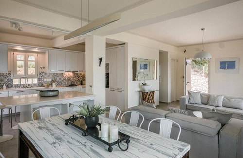 Fiskardo Villa | Villa Andromahi - Four Bedroom Villa, Sleeps 8